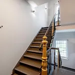 Zu Freunden 3*