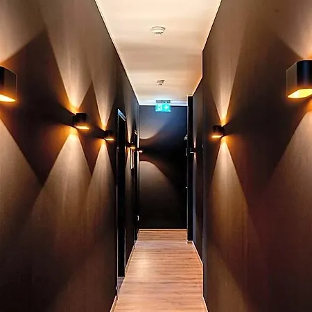 Zu Freunden Hotel