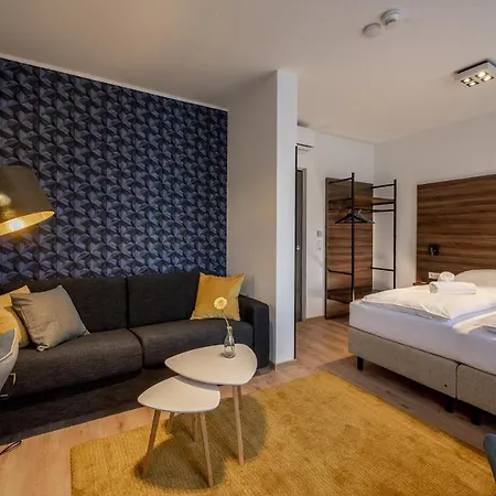 Hotel Zu Freunden 3*