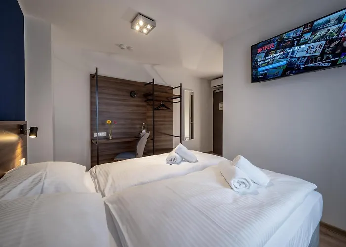 Hotel Zu Freunden 3*